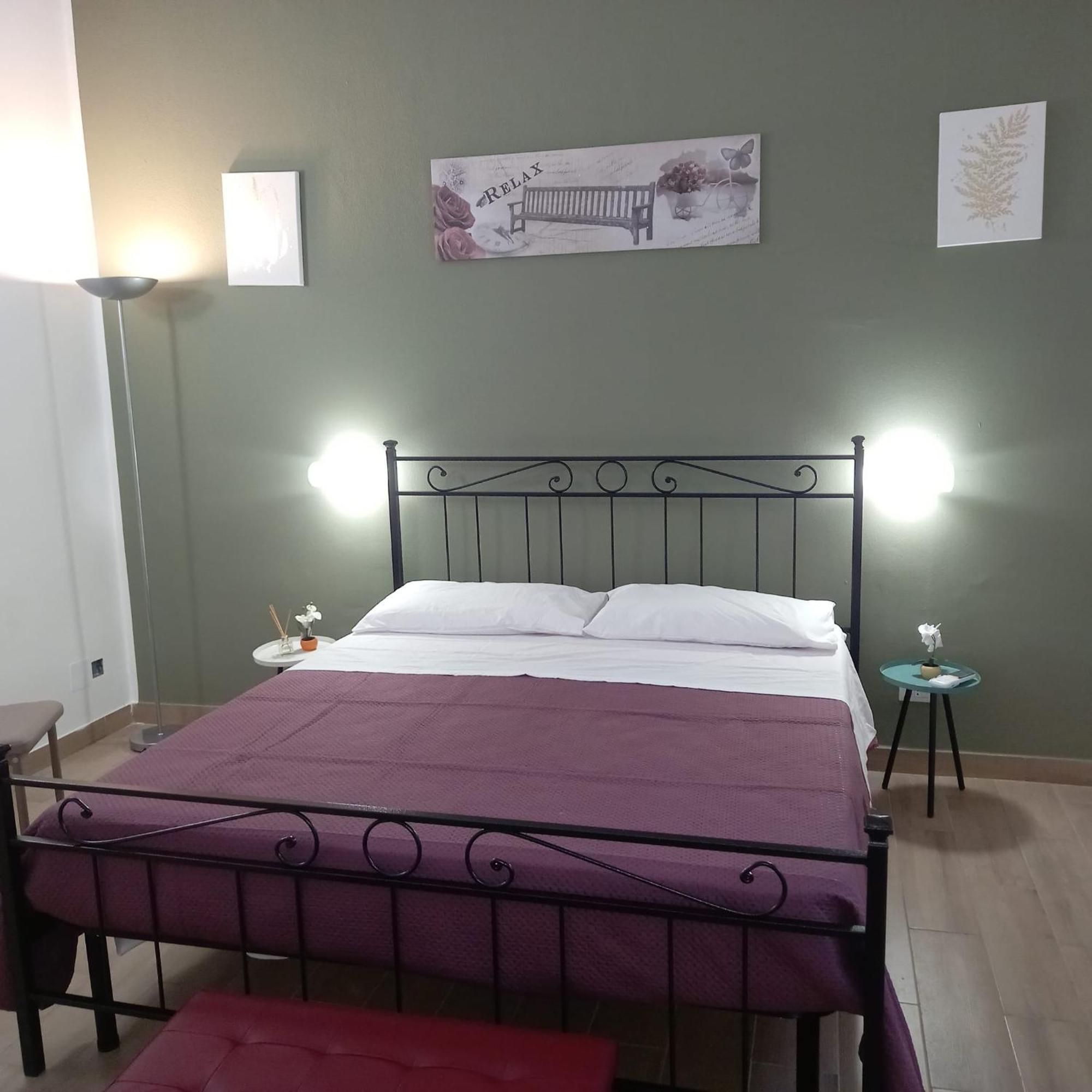 A Casa Di Lori Apartment Palermo Bagian luar foto